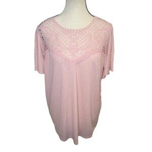 Torrid Women’s Pink Crochet Lace Flutter Sleeve Blouse Sz 0(12 Large)